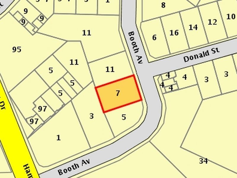 7 Booth Avenue, Tannum Sands QLD 4680