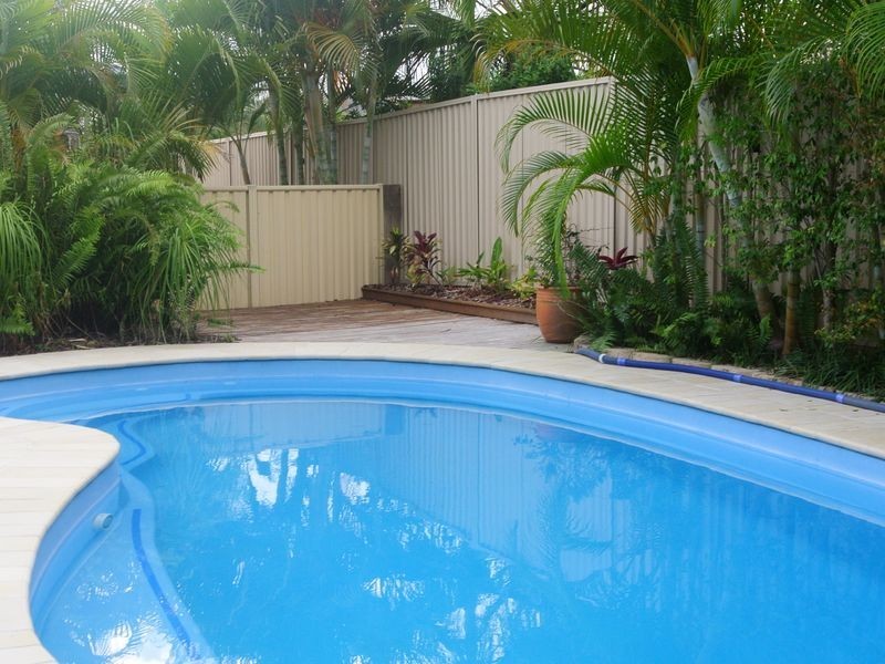 12 Langdon Street, Tannum Sands QLD 4680