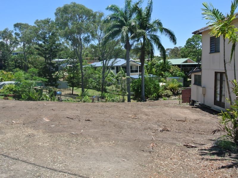 2 Creek Road, Tannum Sands QLD 4680
