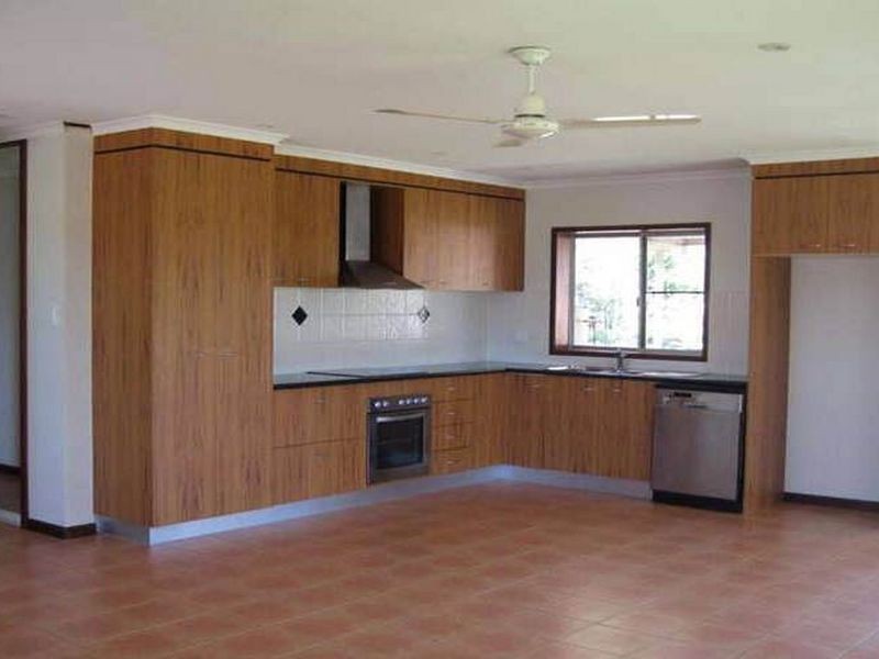 2 Mounter Street, Boyne Island QLD 4680