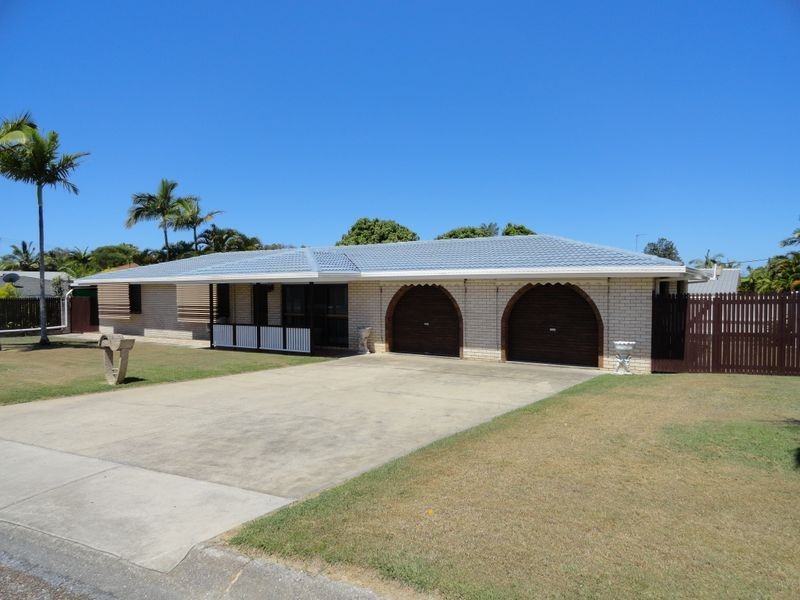 1 Bellemere Court, Boyne Island QLD 4680