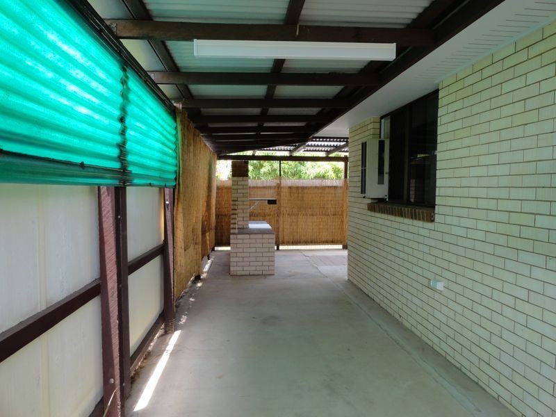 1 Bellemere Court, Boyne Island QLD 4680