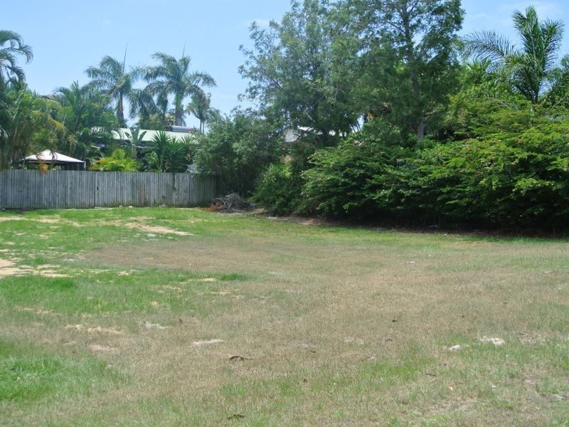 109 Malpas Street, Boyne Island QLD 4680