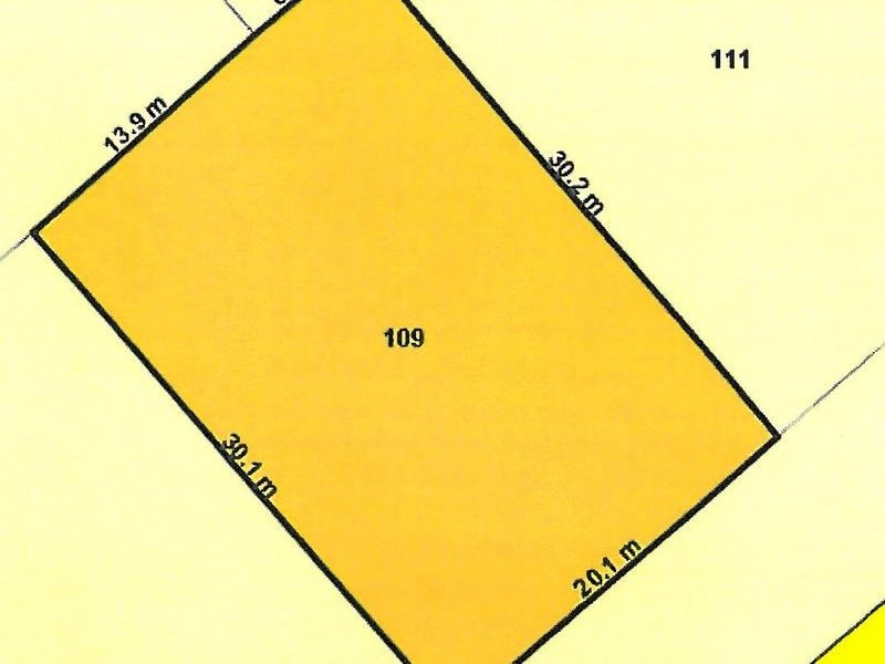 109 Malpas Street, Boyne Island QLD 4680