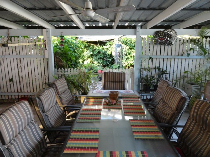 14 Edward Street, Boyne Island QLD 4680
