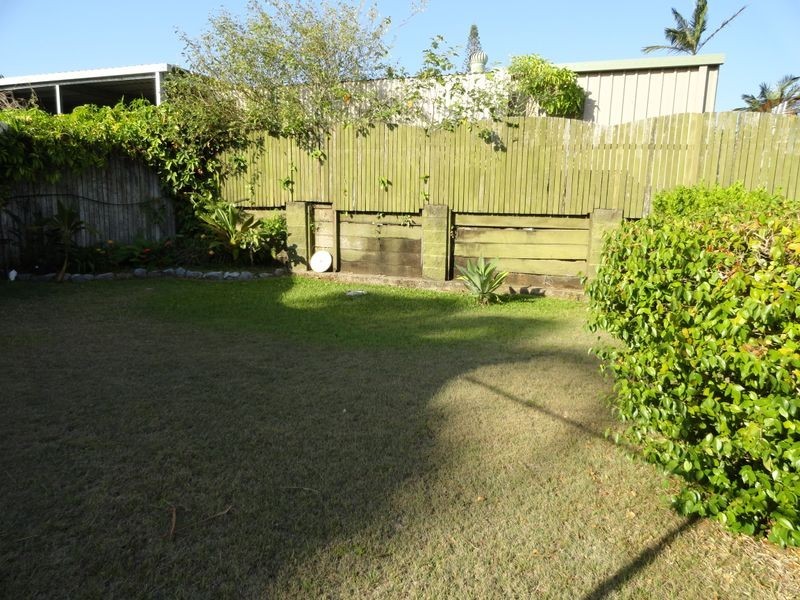 14 Edward Street, Boyne Island QLD 4680