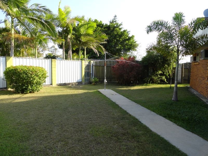 14 Edward Street, Boyne Island QLD 4680