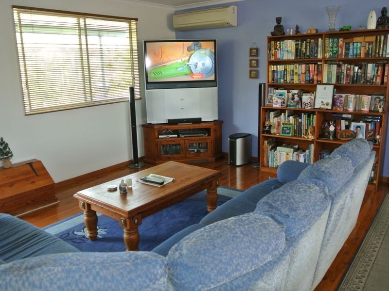 4 Benowa Court, Boyne Island QLD 4680