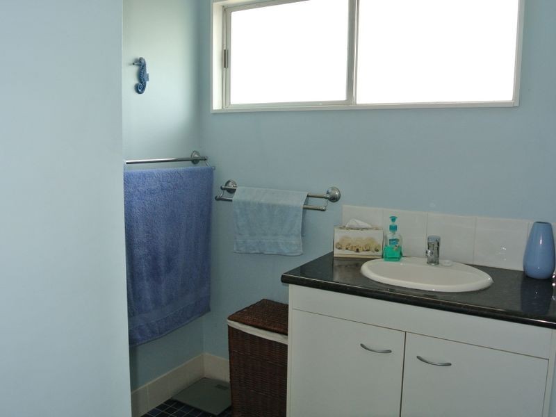 4 Benowa Court, Boyne Island QLD 4680