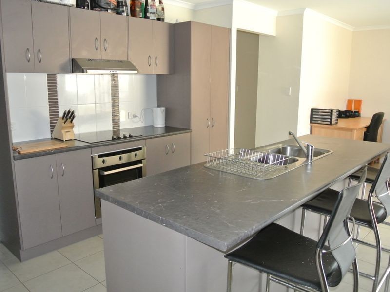 21 Surita Court, Boyne Island QLD 4680