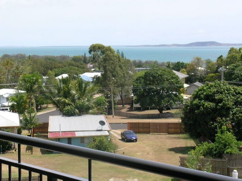 2/18 Pacific Avenue, Tannum Sands QLD 4680