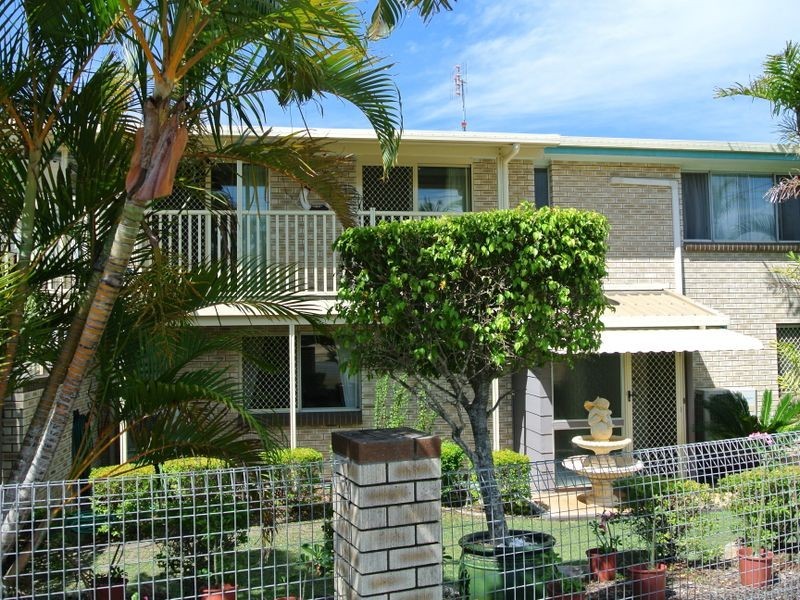 56 Booth Avenue, Tannum Sands QLD 4680