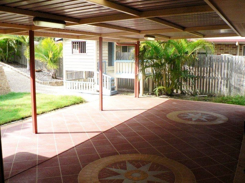 8 Belah Court, Boyne Island QLD 4680