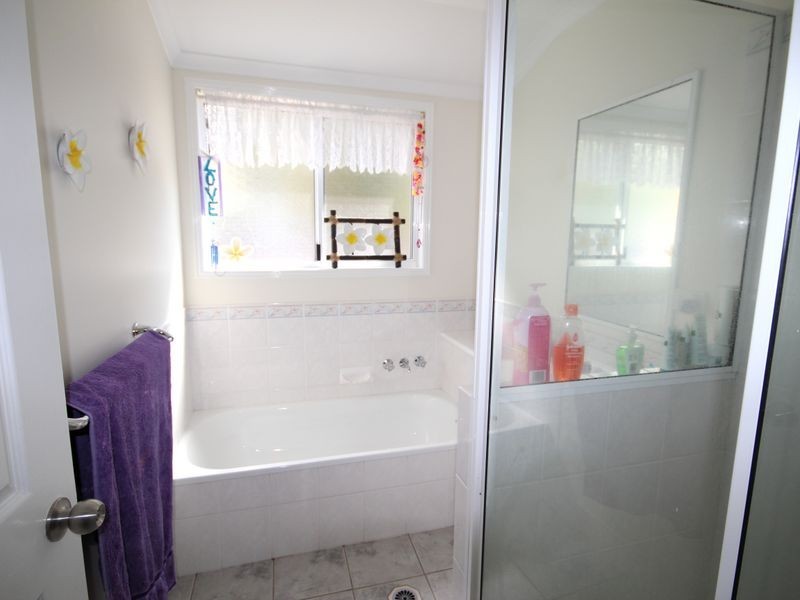 22 Davina Street, Boyne Island QLD 4680