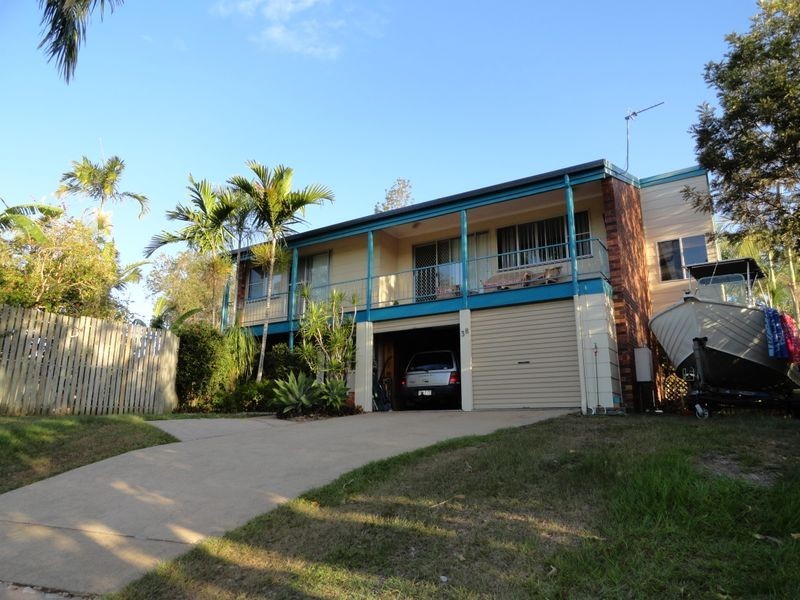 38 Langdon Street, Tannum Sands QLD 4680