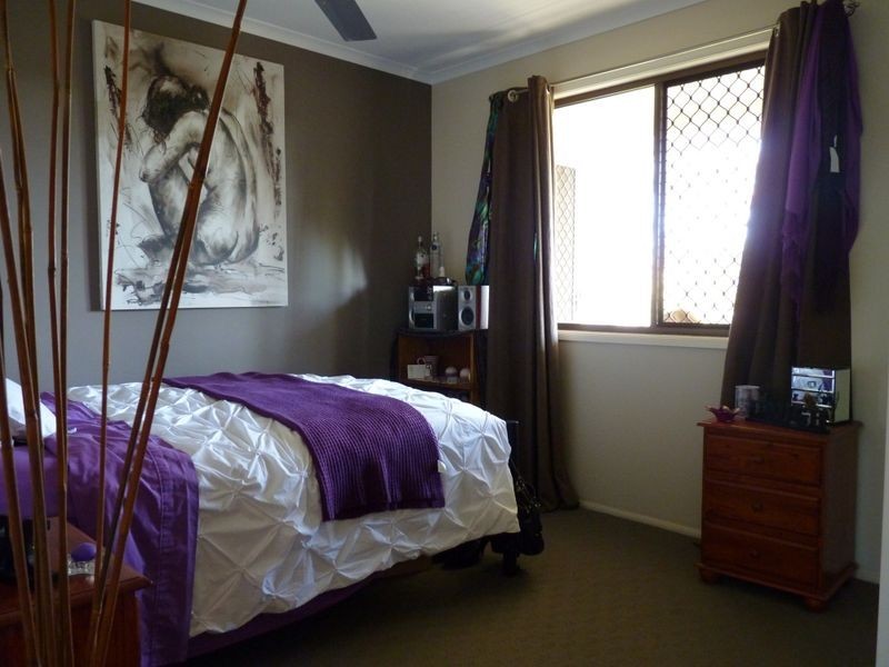 8 Parkside Street, Tannum Sands QLD 4680