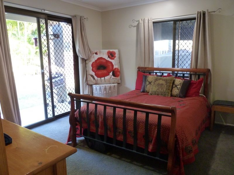 8 Parkside Street, Tannum Sands QLD 4680