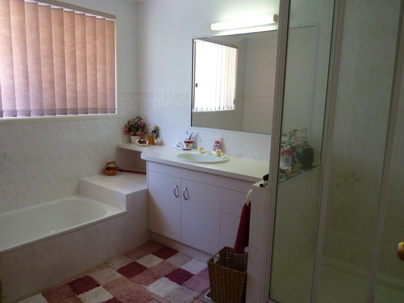 84 Booth Avenue, Tannum Sands QLD 4680