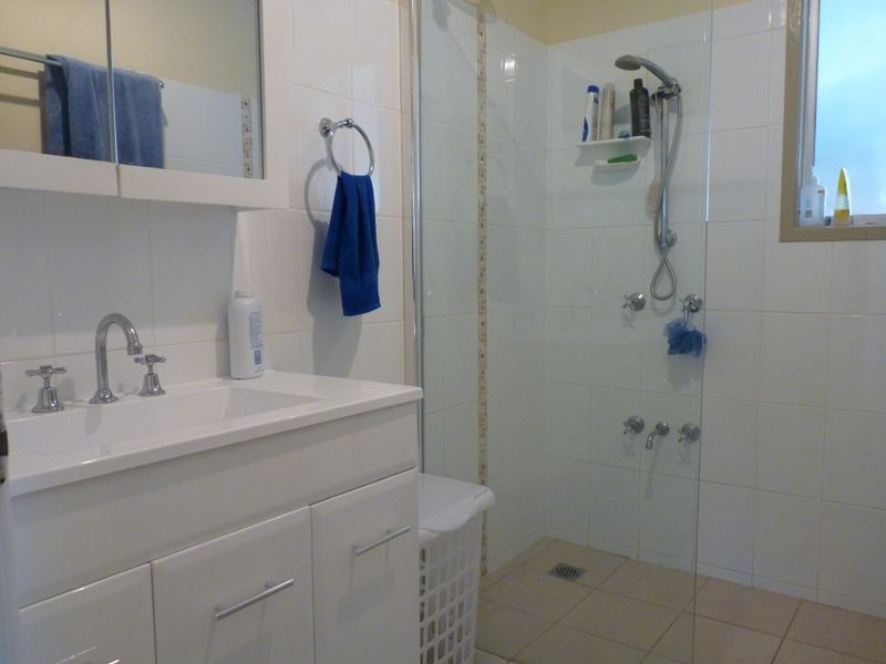 19 Yukana Street, Boyne Island QLD 4680