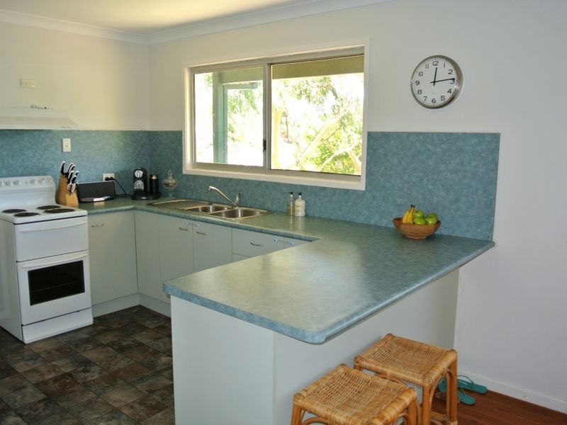 6 Chapple Court, Boyne Island QLD 4680