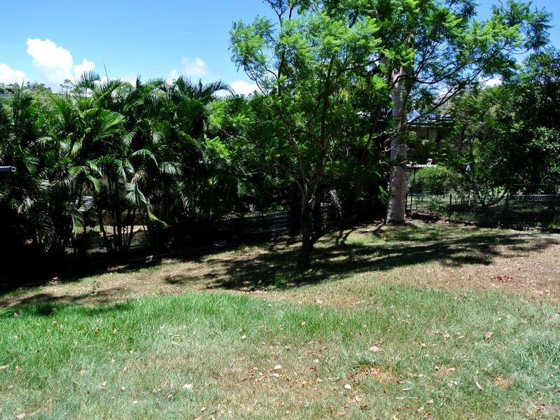 6 Chapple Court, Boyne Island QLD 4680