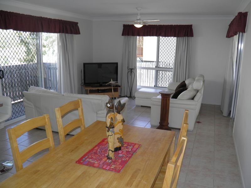 1/42 Golf View Drive, Boyne Island QLD 4680