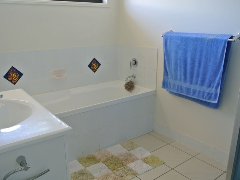 3 Creswell Court, Tannum Sands QLD 4680