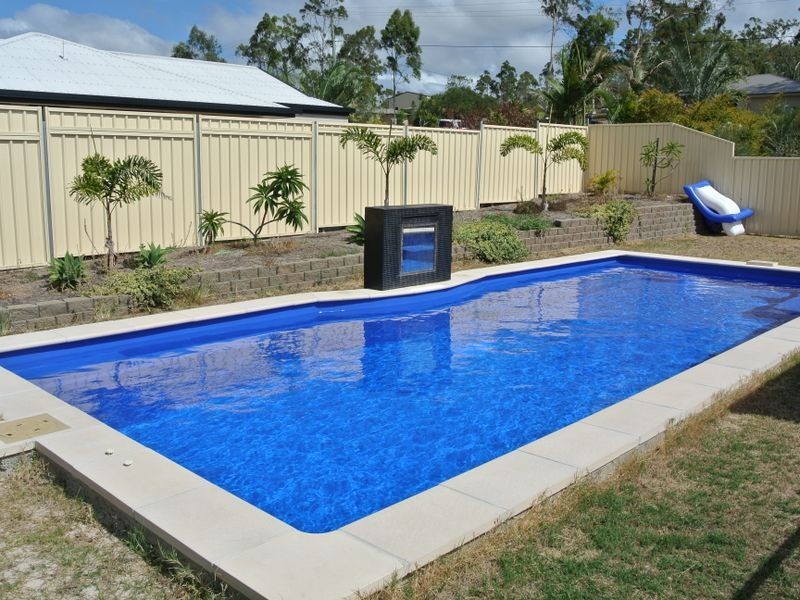 1 Ronald Crescent, Benaraby QLD 4680