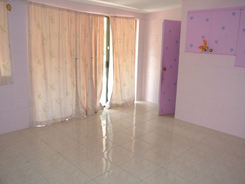 18 Hickman Street, Bororen QLD 4678