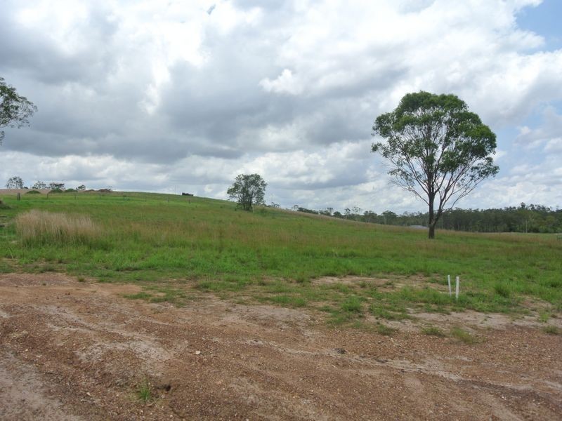14 Jillaroo Close, Benaraby QLD 4680