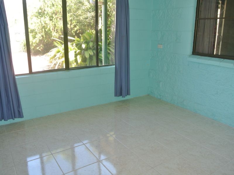 18 Hickman Street, Bororen QLD 4678