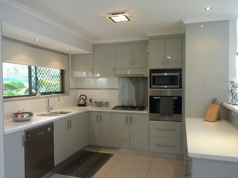 6 Helena Court, Boyne Island QLD 4680