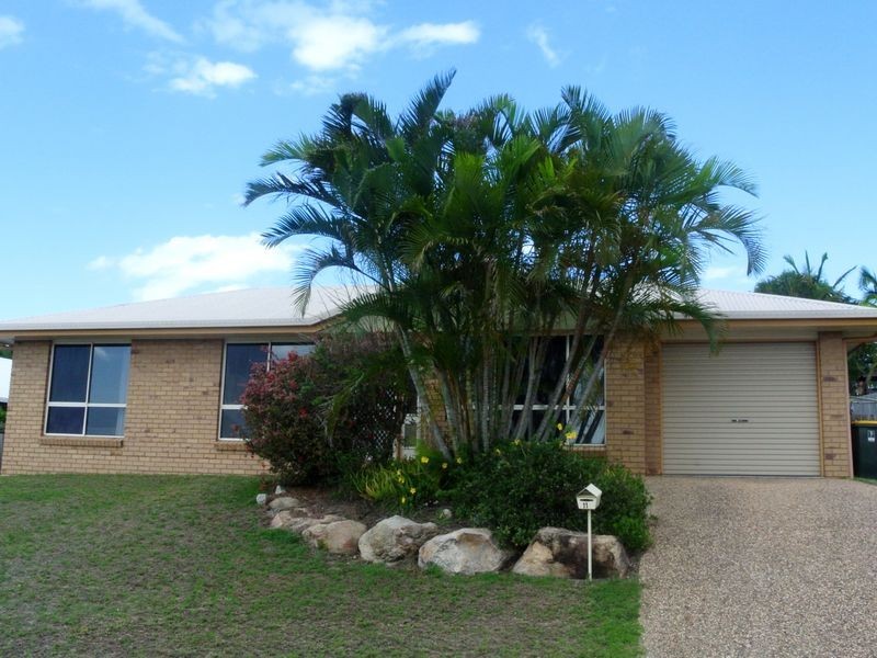 11 Geoffrey Thomas Drive, Tannum Sands QLD 4680