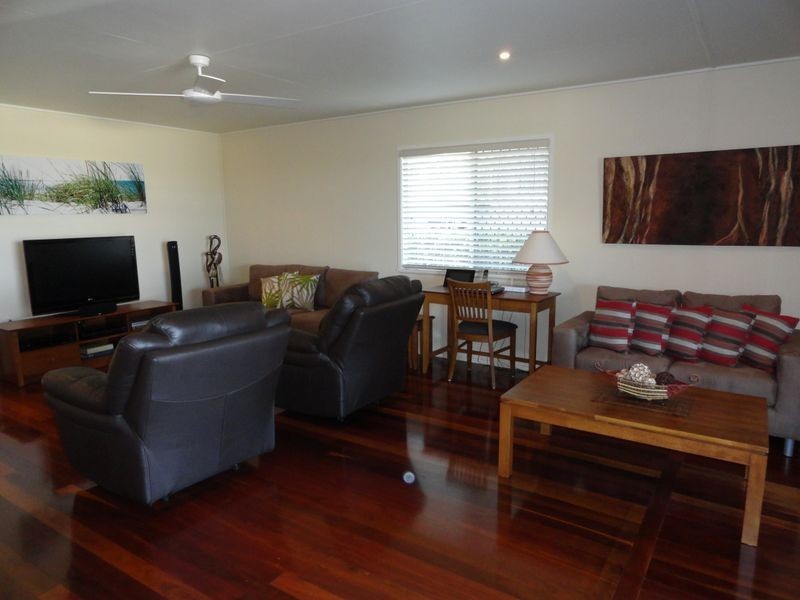 30 Amaroo Street, Boyne Island QLD 4680