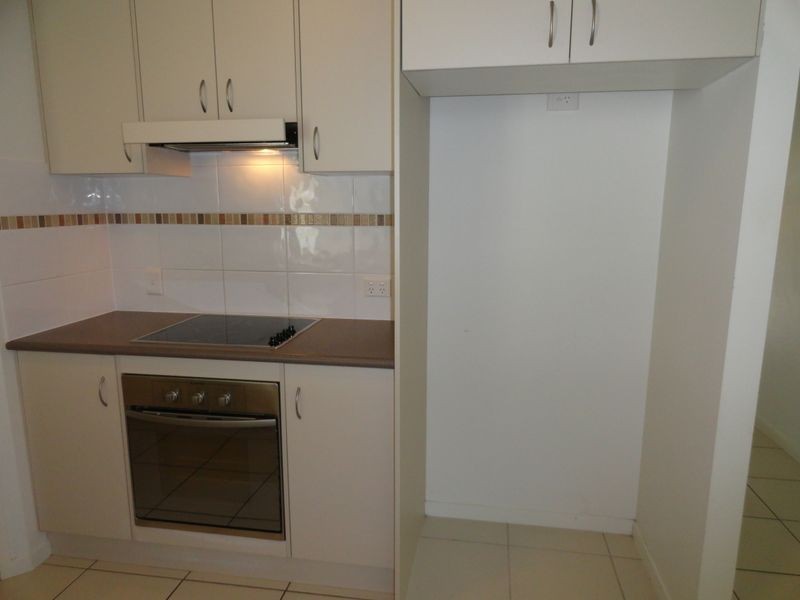 8 Bauhinia Street, Boyne Island QLD 4680