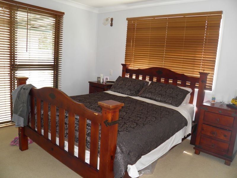 32 Helen Crescent, Wurdong Heights QLD 4680