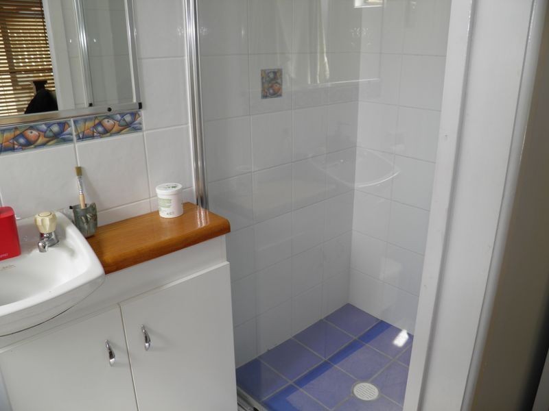 32 Helen Crescent, Wurdong Heights QLD 4680