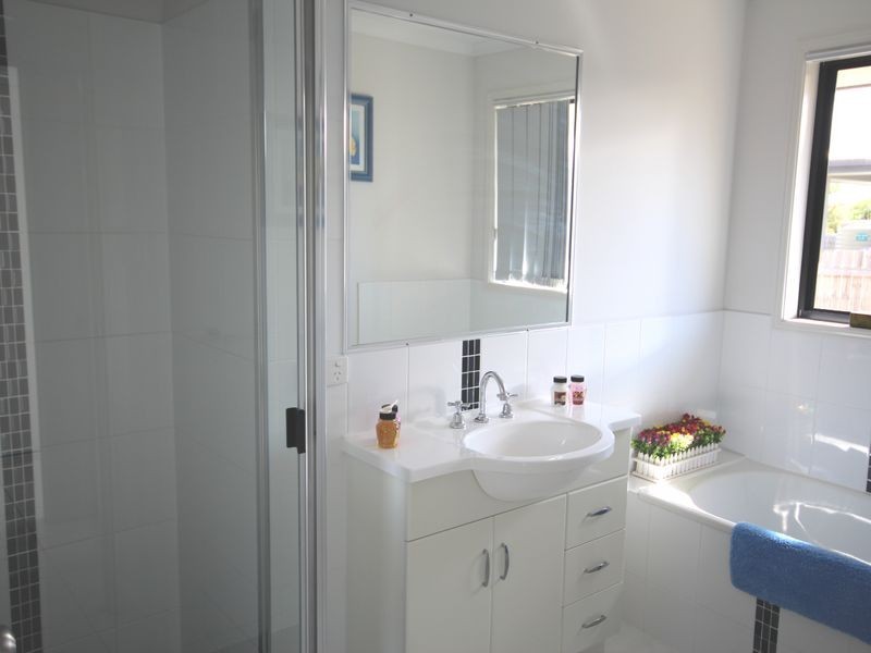 14 Surita Court, Boyne Island QLD 4680