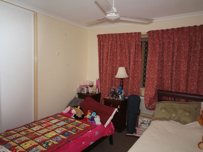 18 Jarrah Drive, Boyne Island QLD 4680