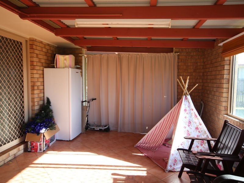 18 Jarrah Drive, Boyne Island QLD 4680