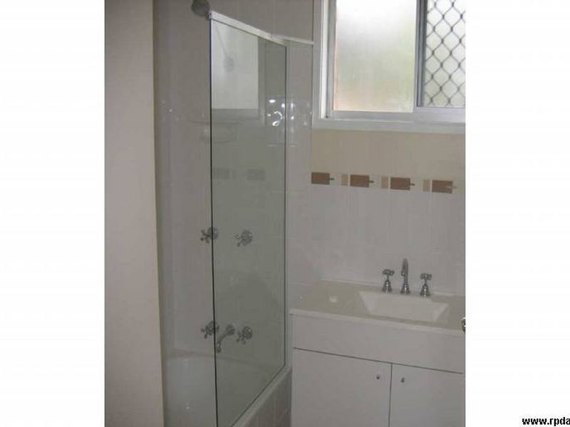 7 Bellemere Court, Boyne Island QLD 4680