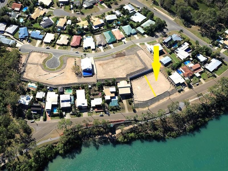 23 Tarcoola Drive, Boyne Island QLD 4680