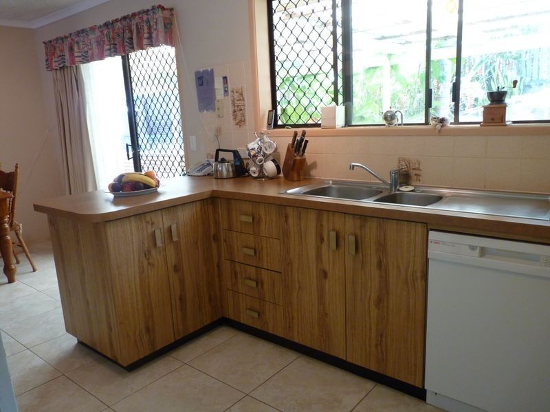 18 Latrobe Street, Tannum Sands QLD 4680