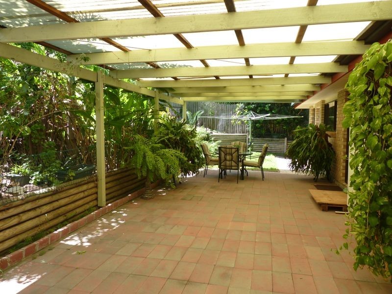 18 Latrobe Street, Tannum Sands QLD 4680