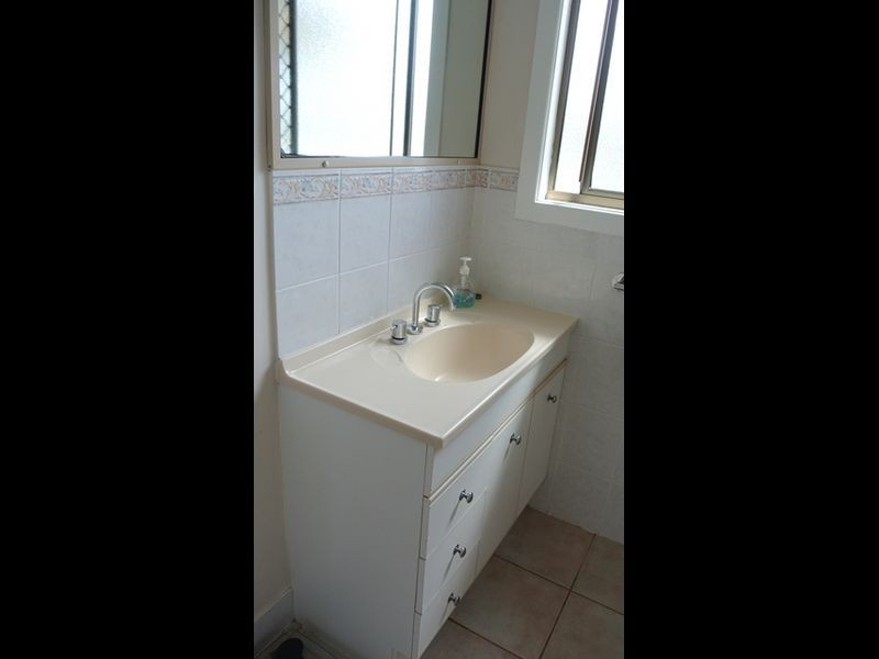 23 Salgado Street, Boyne Island QLD 4680