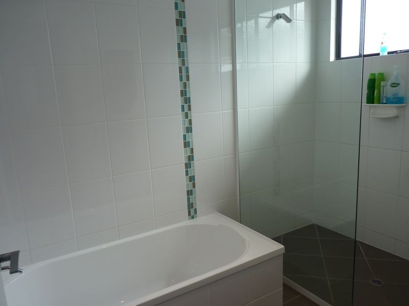 35 Lighthouse Drive, Boyne Island QLD 4680