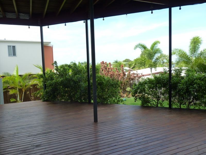 35 Lighthouse Drive, Boyne Island QLD 4680