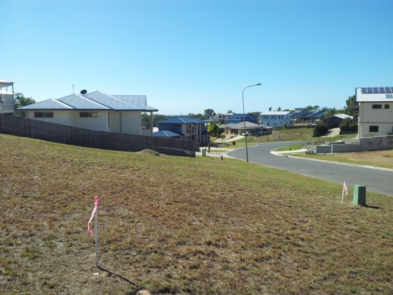 8 Jenny Lind Court, Boyne Island QLD 4680