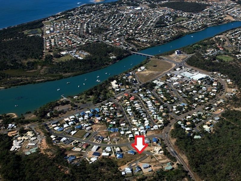 8A Jenny Lind Court, Boyne Island QLD 4680