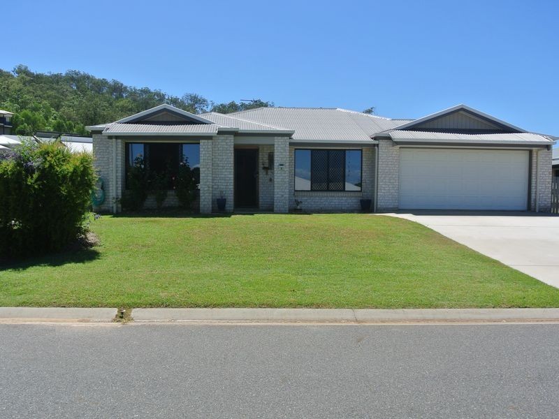 8 Jeana Close, Boyne Island QLD 4680